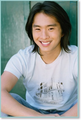 Justin Chon-Eric Yorkie